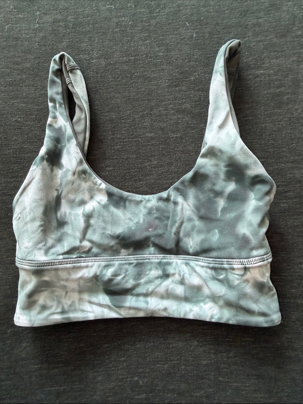 Lululemon sports bra